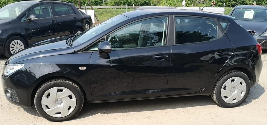 Seat Ibiza cena 16900 przebieg: 130794, rok produkcji 2010 z Grudziądz małe 254